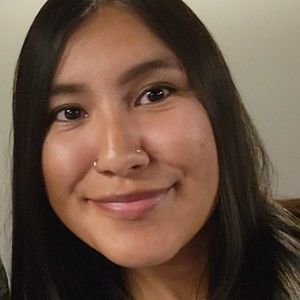 Meet your Posher, Adilene